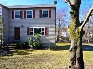 9 Belknap Ter, Winchester, MA 01890