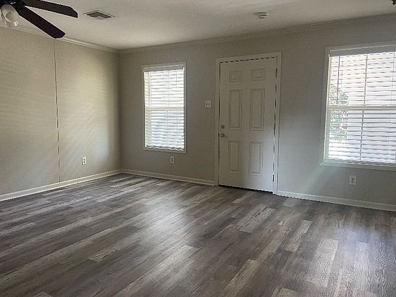 4th image of 600 E University Ave APT 7