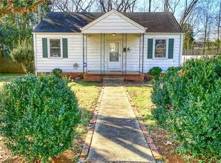 1440 Winston Dr, Charlotte, NC 28205