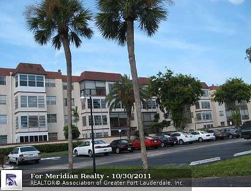 1st image of 1681 NW 70th Ave APT 111