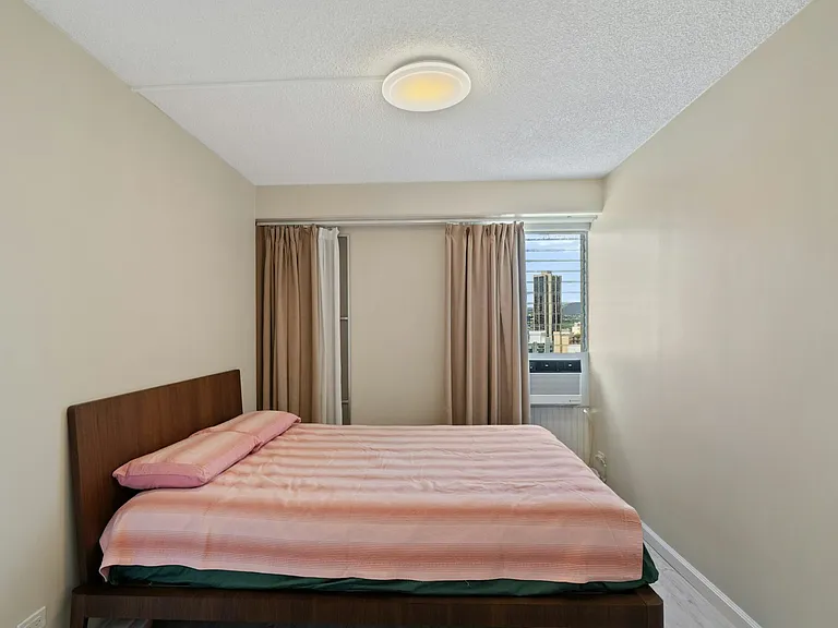 1655 Makaloa St — Photo 9