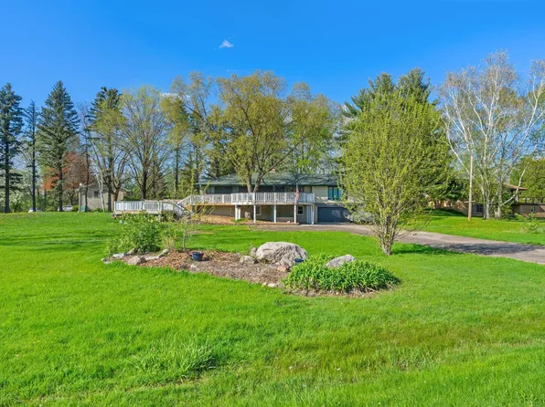 2009 64th St W, Lino Lakes, MN 55038