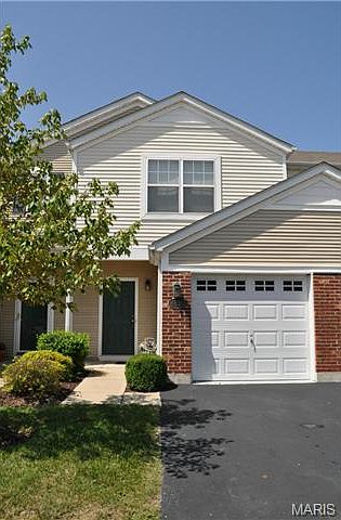 1st image of 4830 Heritage Heights Cir