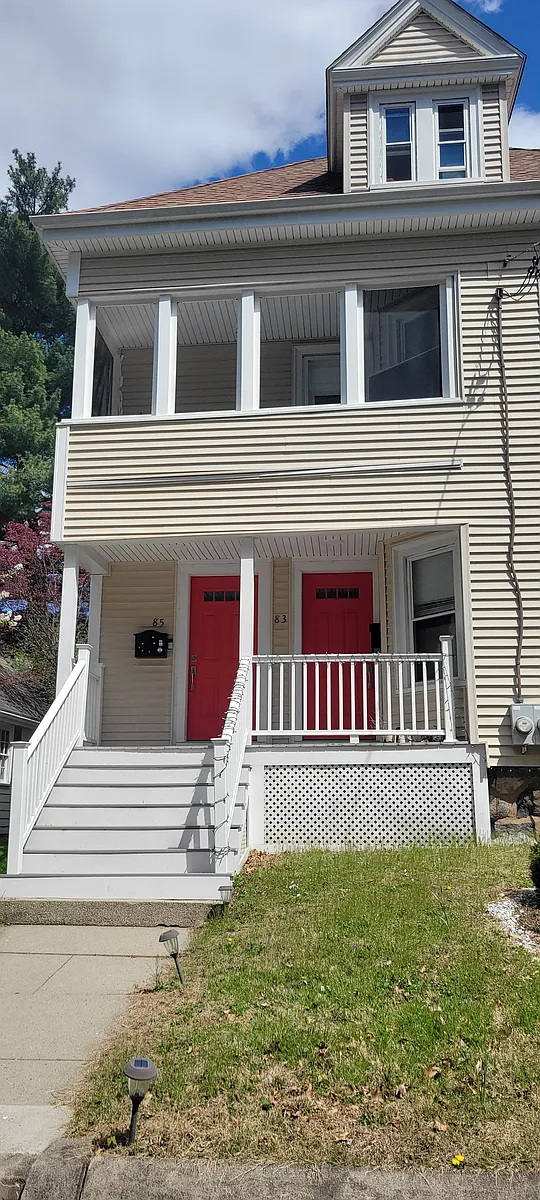 Building Photo - 85 Kaposia St #83