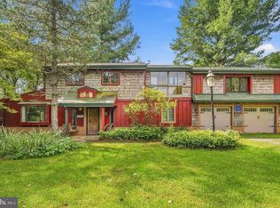 35291 Snickersville Tpke, Round Hill, VA 20141