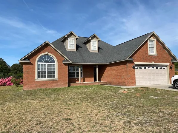 2570 Stirrup Ln, Dalzell, SC 29040