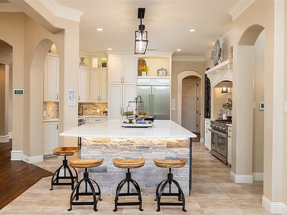 4th image of 7201 Diamond Oaks Dr