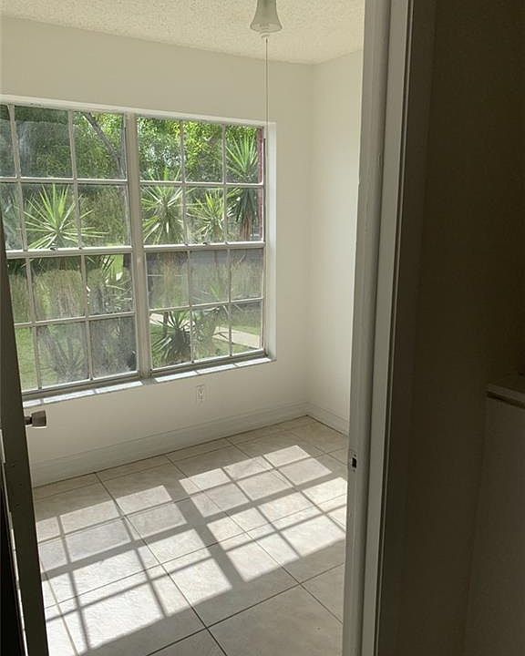 1st image of 161 Santa Clara Dr APT 14