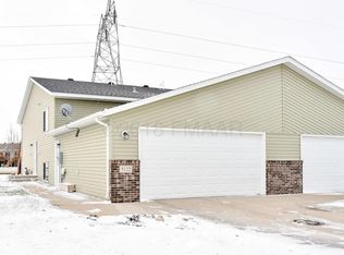 5122 48th Ave S, Fargo, ND 58104