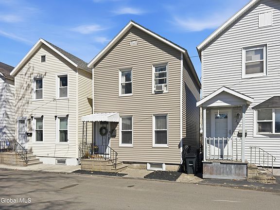 2nd image of 205 14th Street