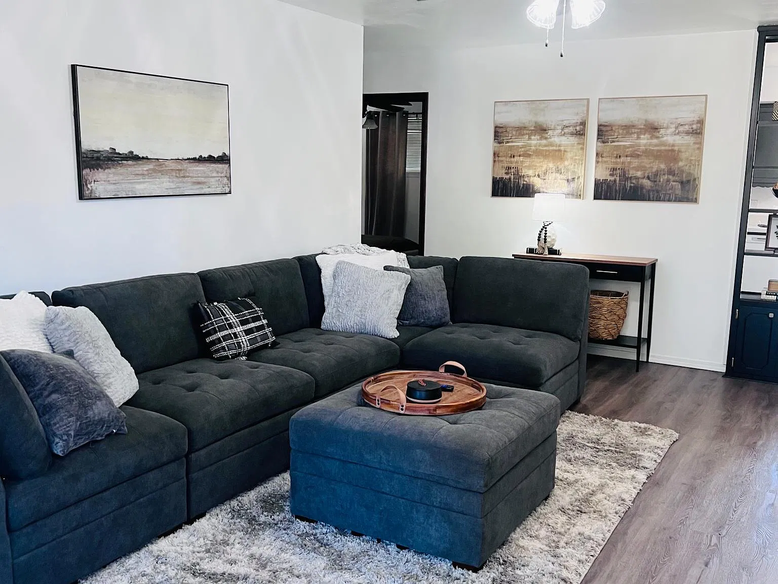 2 bed, 1100 sqft, $2,000 — Photo 2