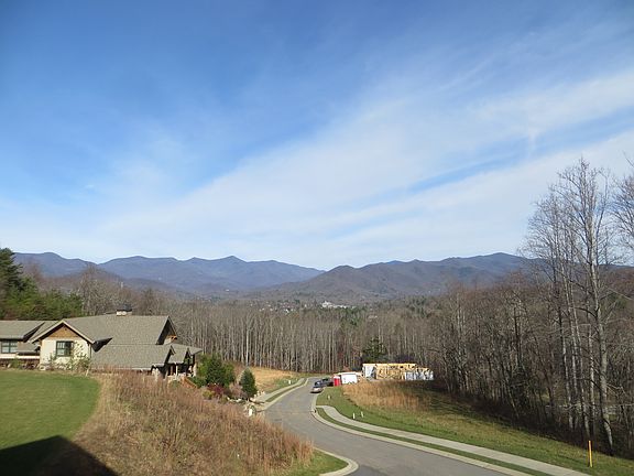 Cul-de-Sac Homesite