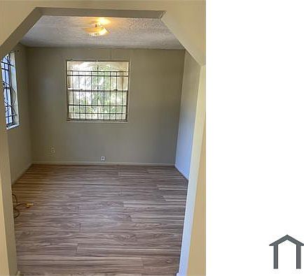 4th image of 1550 W 31st St