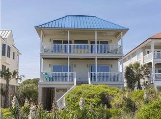2262 Sailfish Dr, Eastpoint, FL 32328