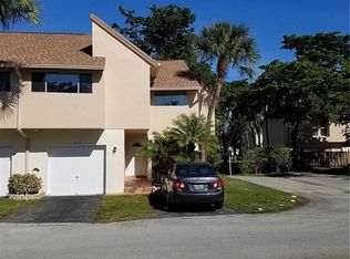 8221 NW 8th Pl #8, Plantation, FL 33324