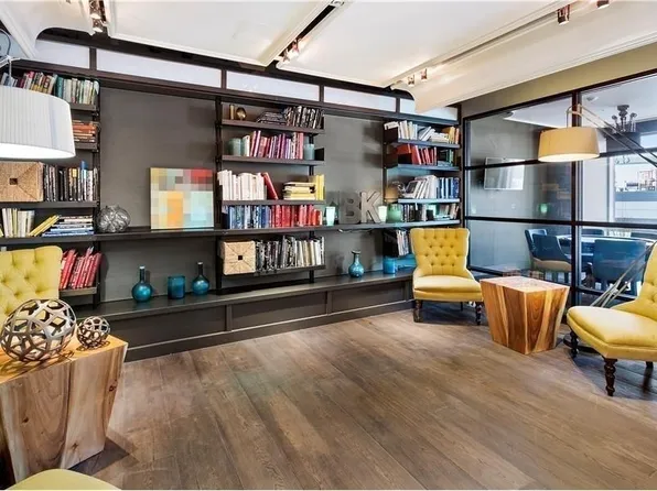 66 Rockwell Place image 12 of 20