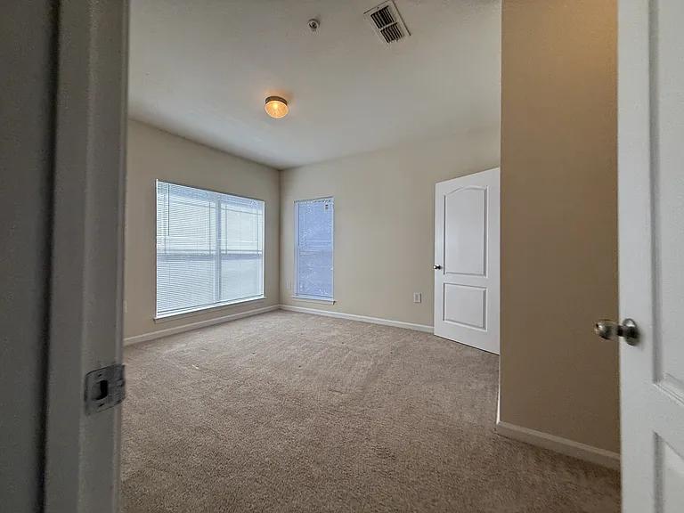 Wesley Kensington Apartments at Stonecrest — Photo 222