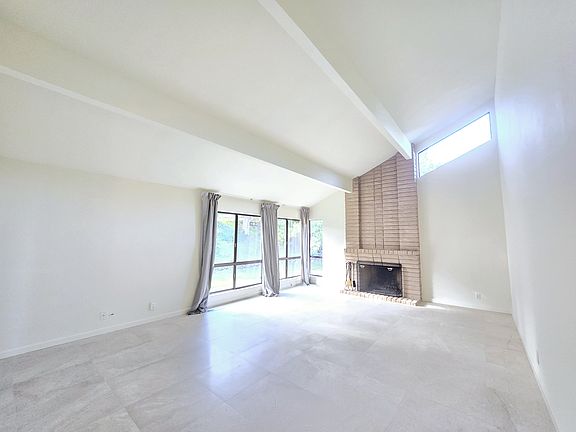 2nd image of 35 Tobin Clark Dr