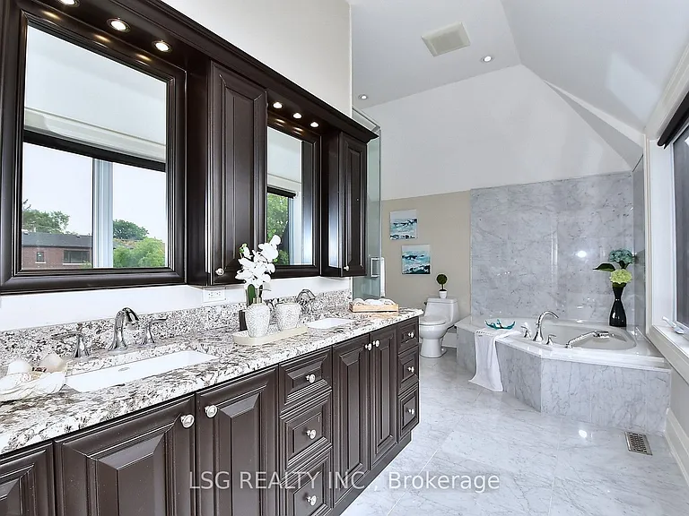 6B Farrell Ave — Photo 26