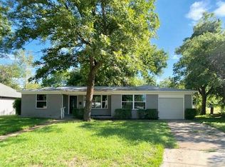 5721 S Wells Cir, Westworth Village, TX 76114