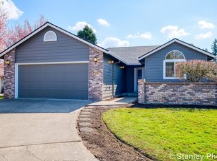 6428 SE Maple St, Hillsboro, OR 97123