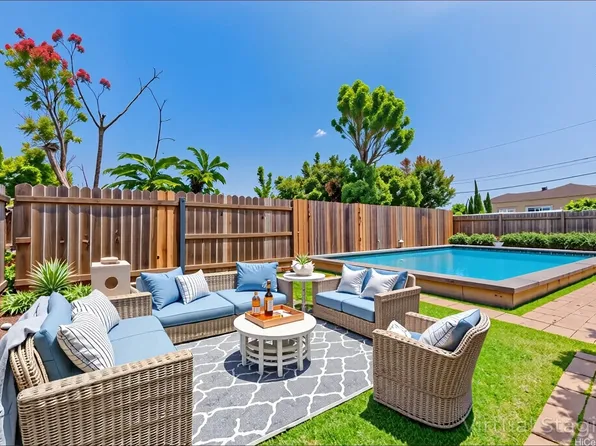 1182 Lauloa St, Kailua, HI 96734