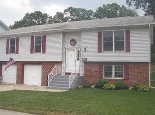 250 Bradley Ave, Bellmawr, NJ 08031