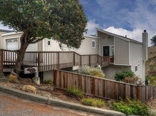 201 Bonnie Ln, Pacifica, CA 94044
