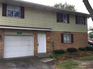 1408 Redbluff Dr, Dayton, OH 45449