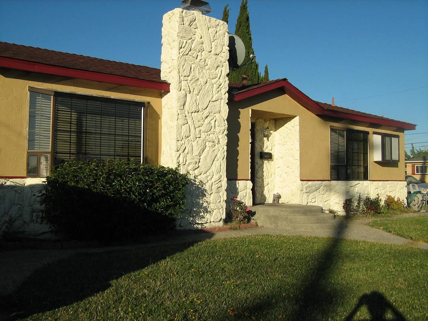 36394 Concord St photo 1
