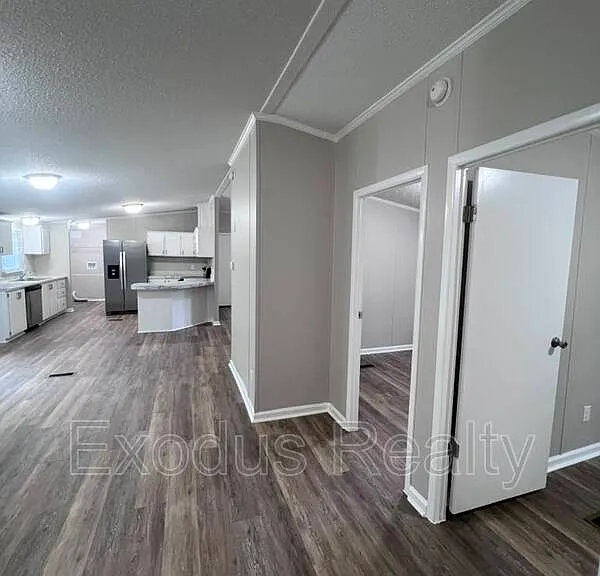 118 Sean Ln — Photo 27