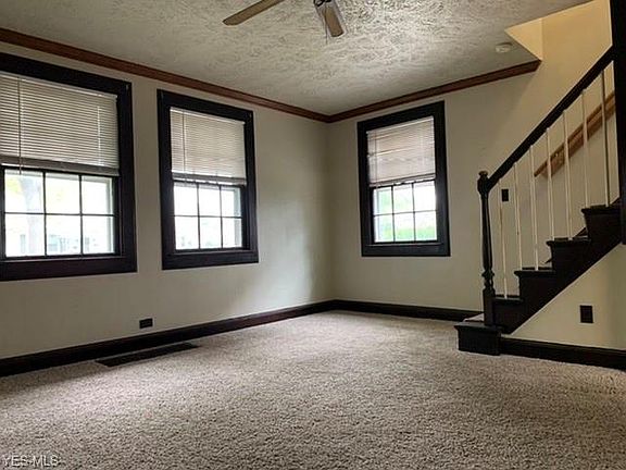 4th image of 433 Kentucky Ave