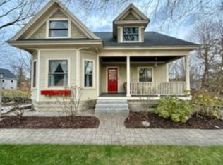 86 Maple Street, Henniker, NH 03242