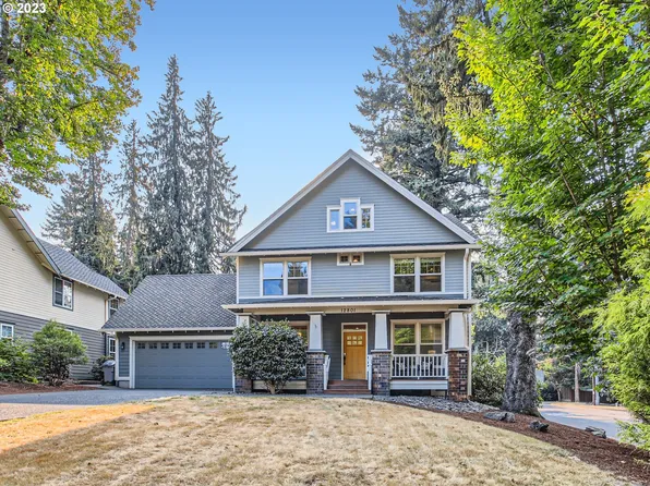 12801 SW 113th Pl, Tigard, OR 97223