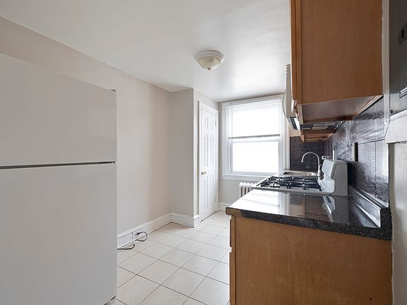 3rd image of 6630 Ogontz Ave #2F