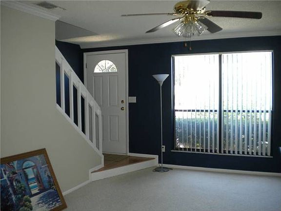 2nd image of 605 Casa Park Ct #C