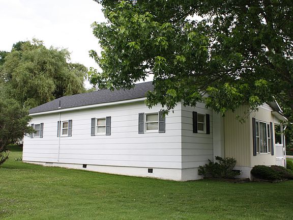 4th image of 7399 Beech Run Rd