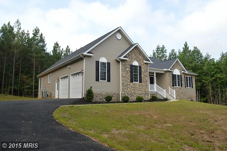 Exterior (Front)