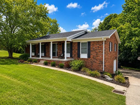 827 Terre Haute Dr, Maysville, KY 41056