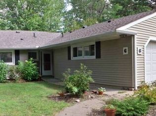 6 Cascade Ter, Burlington, IA 52601