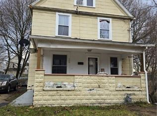 38 Royal Pl, Akron, OH 44310