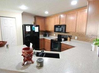 6955 Hawthorne Trace Ln, Riverview, FL 33578