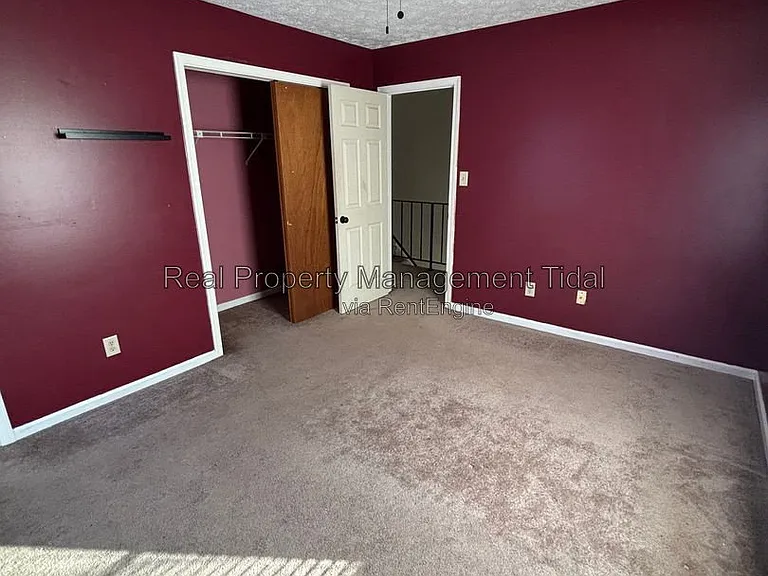 361 Circuit Ln — Photo 7