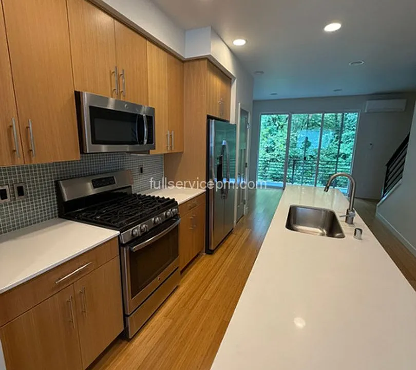 3807 B Martin Luther King Jr Way S