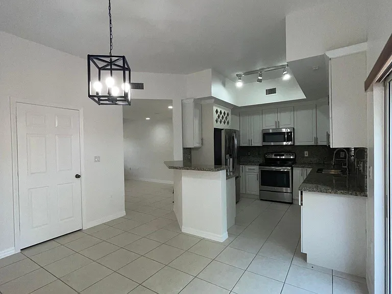 22231 SW 88th Path — Photo 9