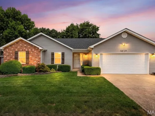 5217 Summerfield Dr, Imperial, MO 63052
