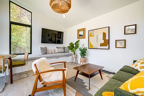 510 Iris St #ID1545982P Photo 1 510 Iris St #ID1545982P Photo 1