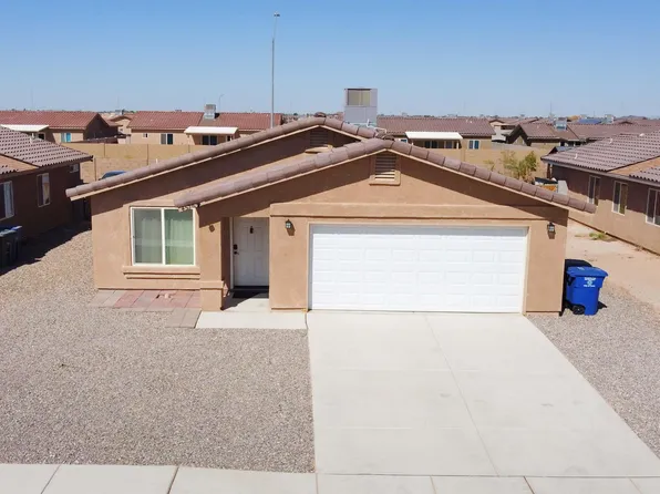 4526 S Sunflower Dr, Yuma, AZ 85365