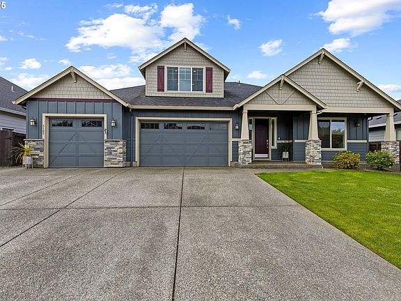 2nd image of 5109 NE 142nd St