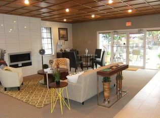 11107 NW Lema Dr #P1100814, Parkville, MO 64152